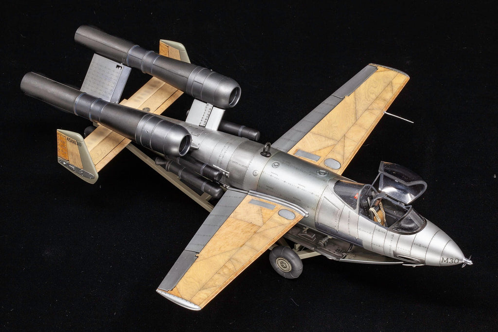 Junkers EF-126 Elli, Das Werk 1/32