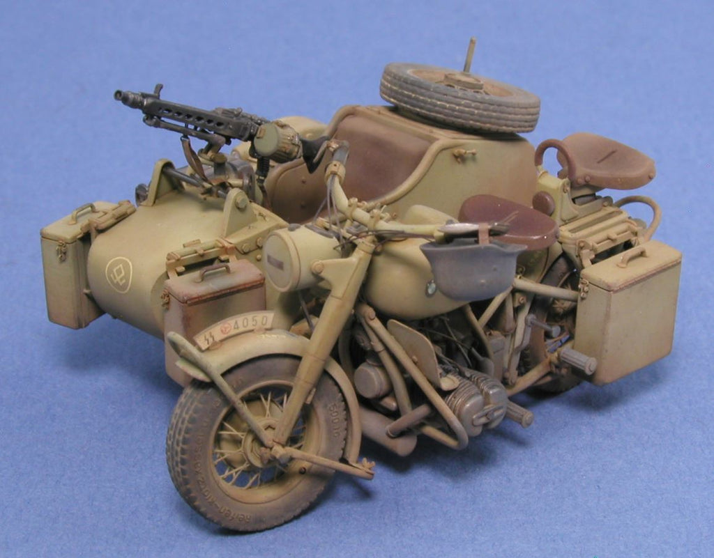 BMW R75 & Sidecar, Lion Roar 1/35